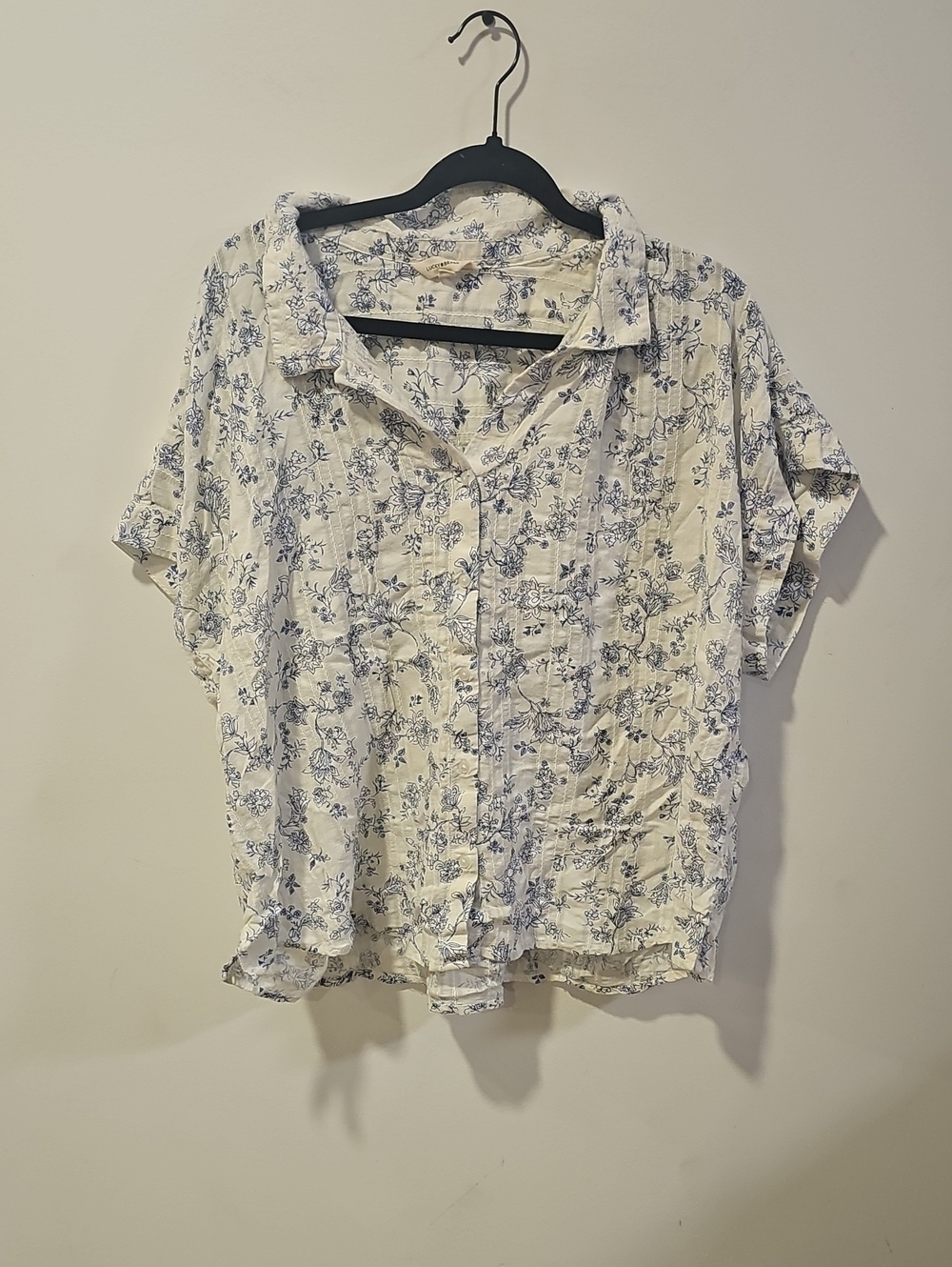 Lucky Brand White Button-Down Top with Blue Floral Print
